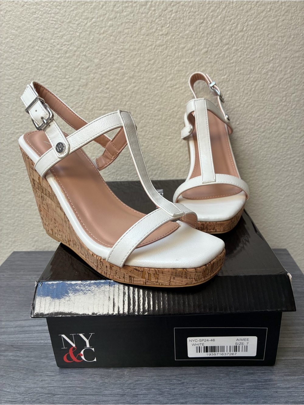 New New York & Company White Cork Wedge Sandals, size 7